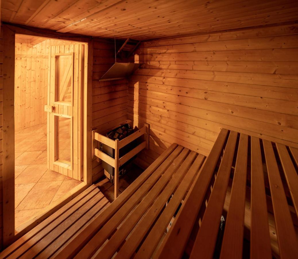 Strazne Chalet Eksteriør bilde
